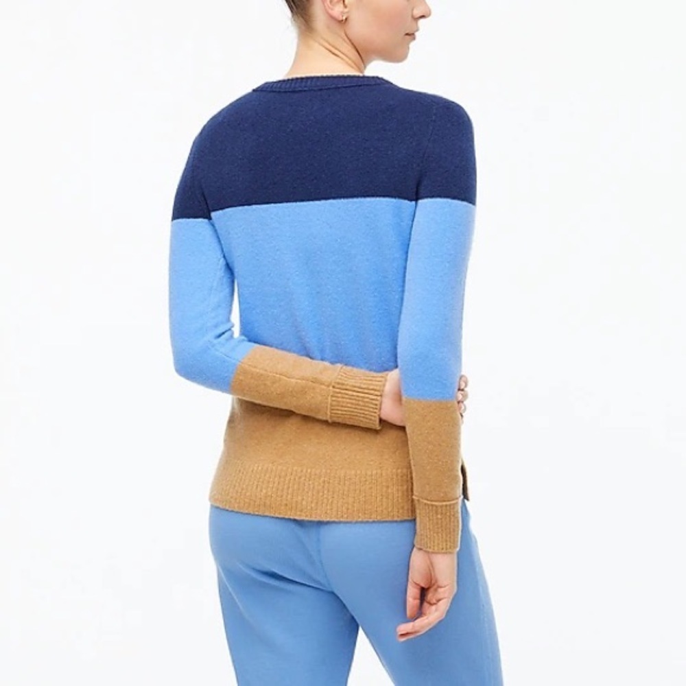 J crew Crewneck sweater in‎ extra-soft yarn - Picture 3 of 7